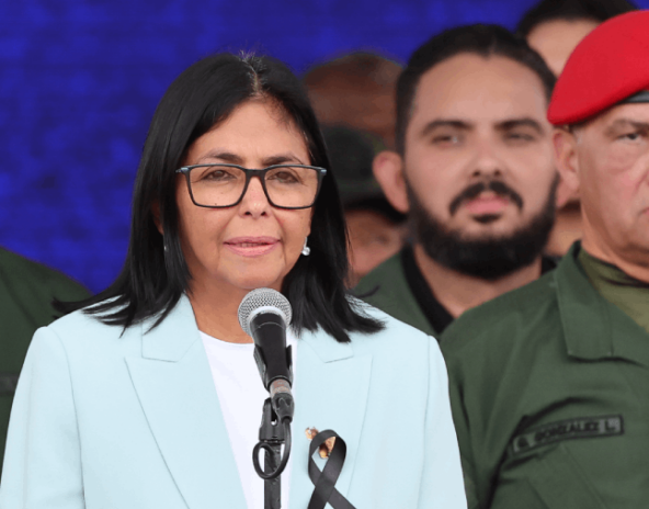 delcy-rodriguez-en-acto-por-5-de-julio-64202
