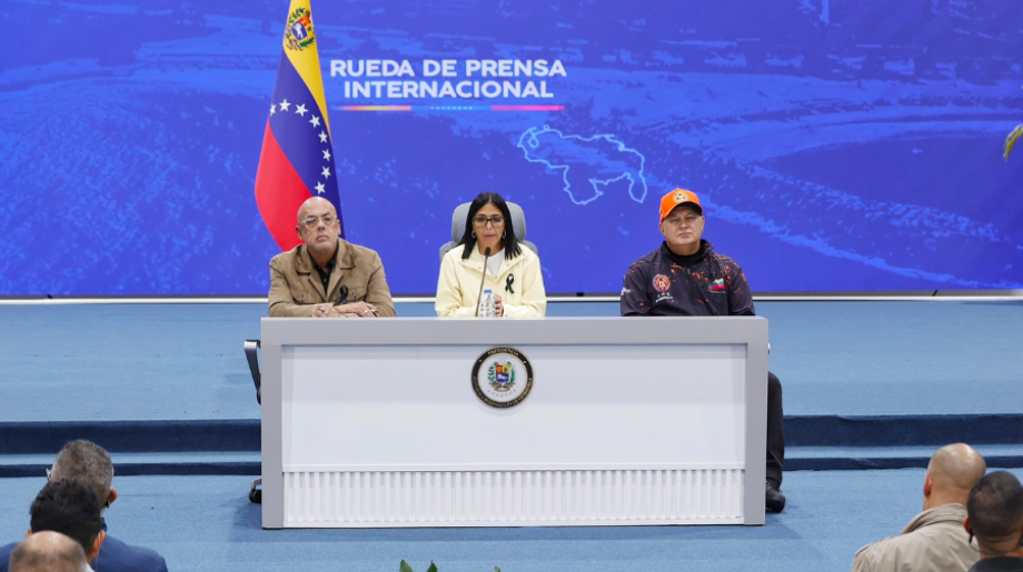 presidenta-e-gestiona-ante-eeuu-y-el-fmi-200-millones-para-reconstruccion-tras-terremotos-64047-3.webp